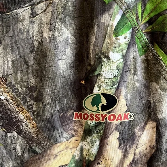 Men’s Mossy Oak No Fly Zone Tech Camo Short Sleeved Shirt Size Medium - Picture 4 of 6